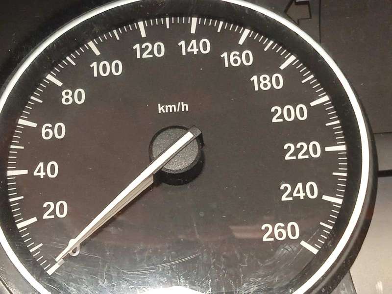 Recambio de cuadro instrumentos para bmw serie 1 berlina (e81/e87) 120d referencia OEM IAM 9141477 62109141477 102495576 3