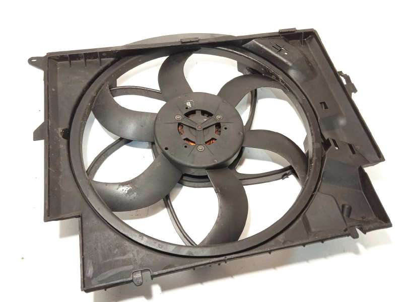 Recambio de electroventilador para bmw serie 1 berlina (e81/e87) 120d referencia OEM IAM 17427788906 16326937515 3