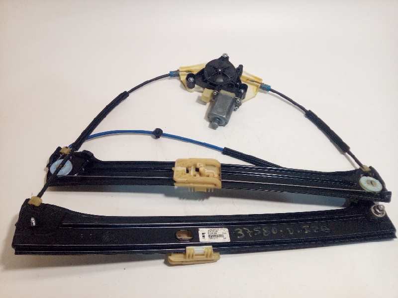 ELEVALUNAS DELANTERO IZQUIERDO 5TA837461 