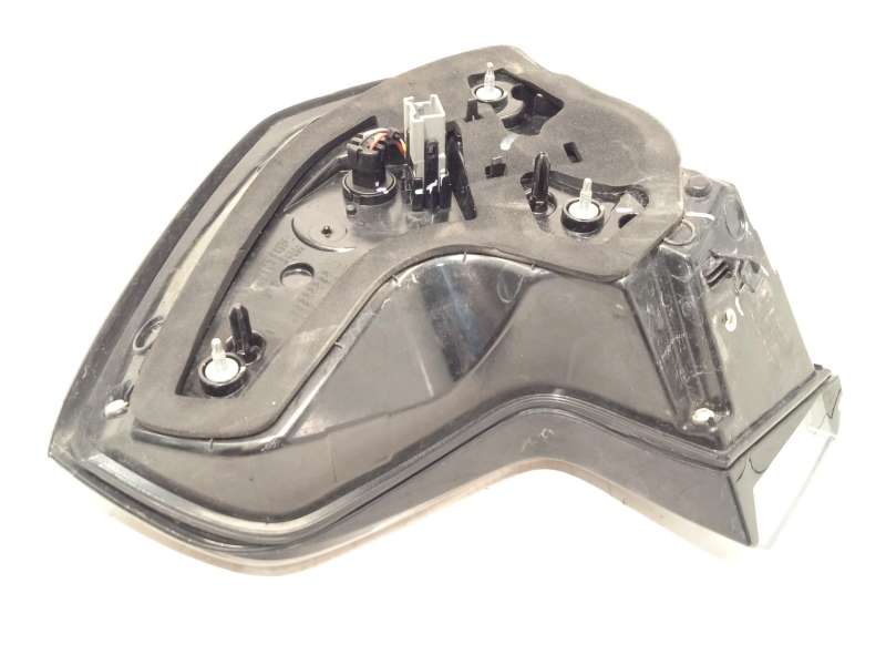 Recambio de piloto trasero derecho para lynk & co 01 hev referencia OEM IAM 8888077996 4