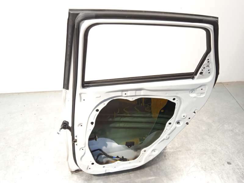 Recambio de puerta trasera derecha para hyundai i30 (pd) 1.0 tgdi cat referencia OEM IAM 77004G4700 - Blanco 4