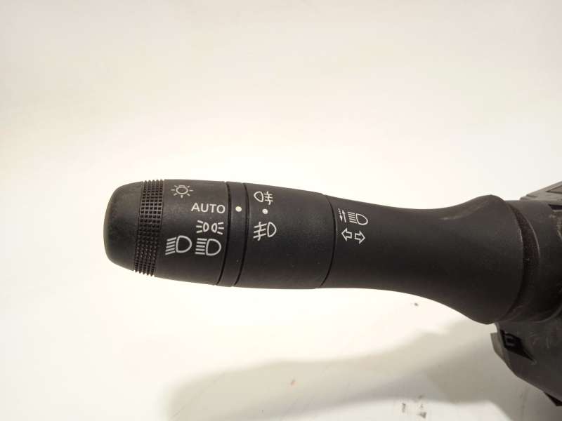 Recambio de mando intermitentes para dacia sandero iii 1.0 tce 90 referencia OEM IAM 255670975R - Blanco 3