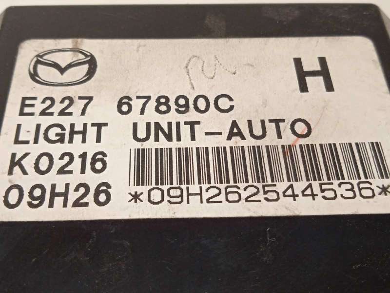 Recambio de centralita luces para mazda cx-7 (er) 2.2 turbodiesel cat referencia OEM IAM E22767890C - Azul 4