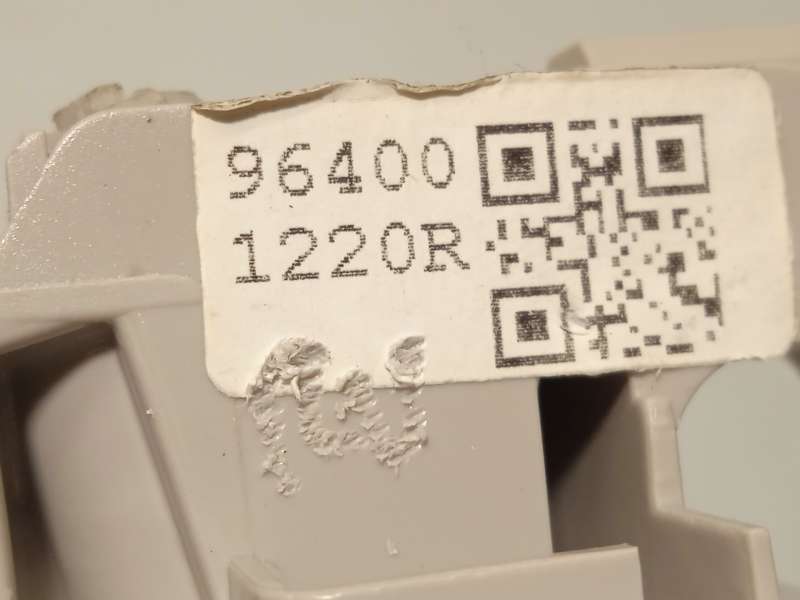 Recambio de parasol derecho para dacia sandero iii 1.0 tce 90 referencia OEM IAM 964001220R - Blanco 3