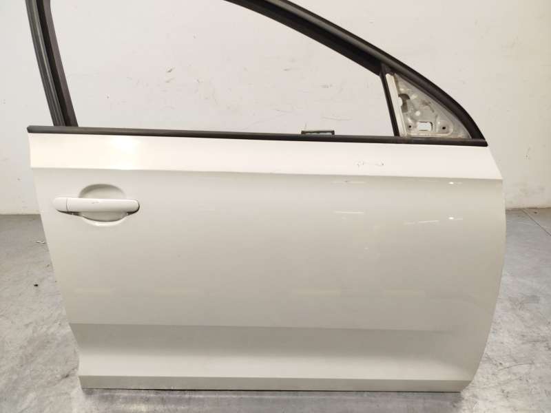 Recambio de puerta delantera derecha para skoda rapid (nh3, nk3, nk6) 1.4 tdi referencia OEM IAM 5JA831052C 4