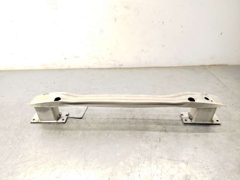 Recambio de refuerzo paragolpes trasero para chevrolet cruze hatchback (j305) 1.6 referencia OEM IAM 12776325 - Blanco 2