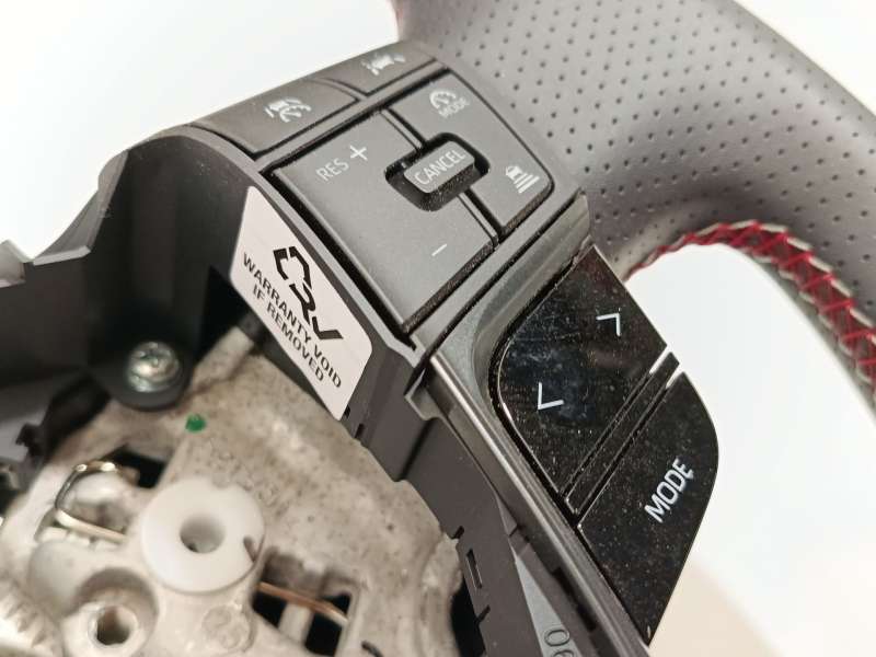 Recambio de volante para toyota c-hr (_x1_) 2.0 hybrid (maxh10) referencia OEM IAM 3054B0278 45100F4200C1 - Blanco 4