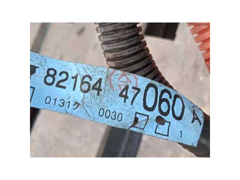 Recambio de modulo electronico para toyota prius (nhw20) basis referencia OEM IAM 8216447060 4