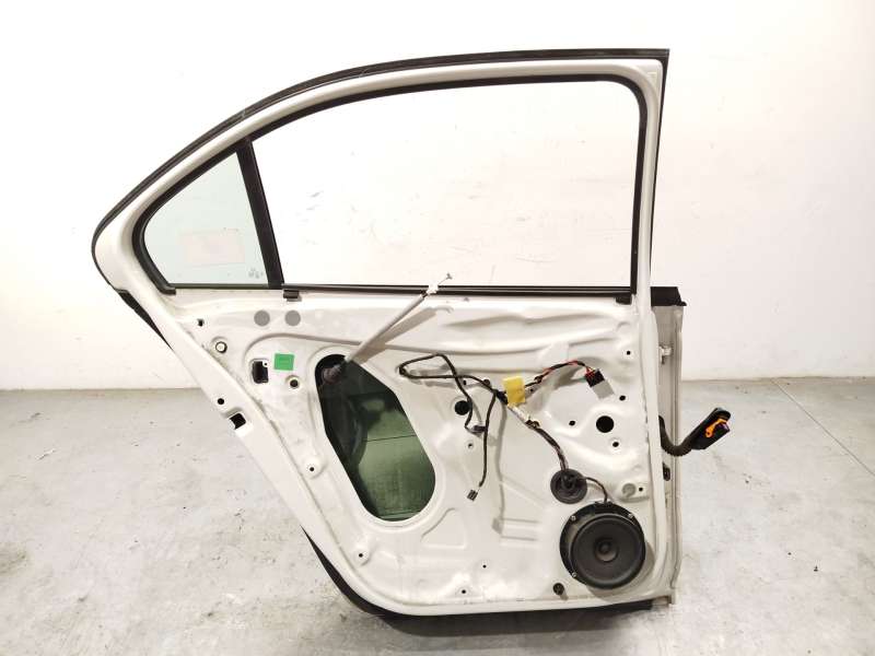 Recambio de puerta trasera izquierda para skoda rapid (nh3, nk3, nk6) 1.4 tdi referencia OEM IAM 5JA833051C 5