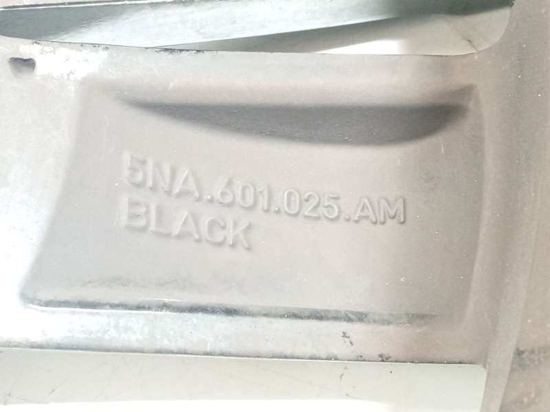 Recambio de llanta para volkswagen tiguan (ad1, ax1) 2.0 tdi referencia OEM IAM 5NA601025AMAX1 10