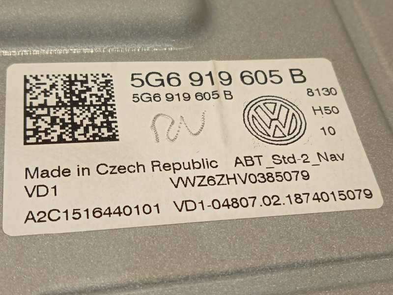 Recambio de pantalla multifuncion para volkswagen polo 1.0 tsi referencia OEM IAM 5G6919605B  A2C1516440101 - Blanco 5