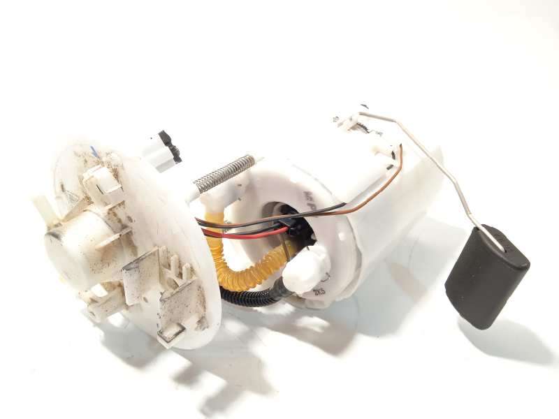 BOMBA COMBUSTIBLE 311101R200 
