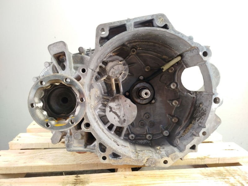 CAJA CAMBIOS VCE 0C9300045D FM6C9015