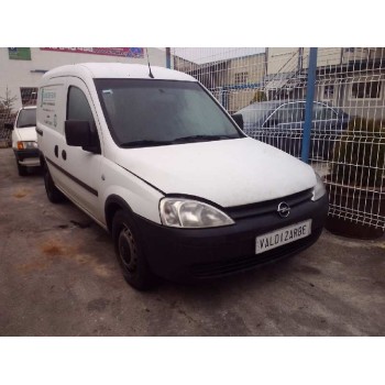 opel combo (corsa c) del año 2004