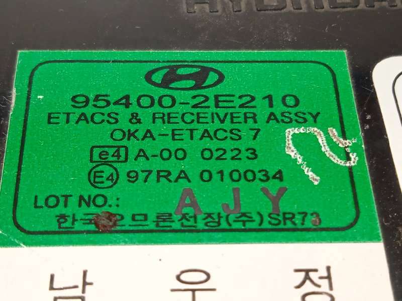 Recambio de modulo electronico para hyundai tucson (jm) 2.0 crdi cat referencia OEM IAM 954002E210 - Negro 4