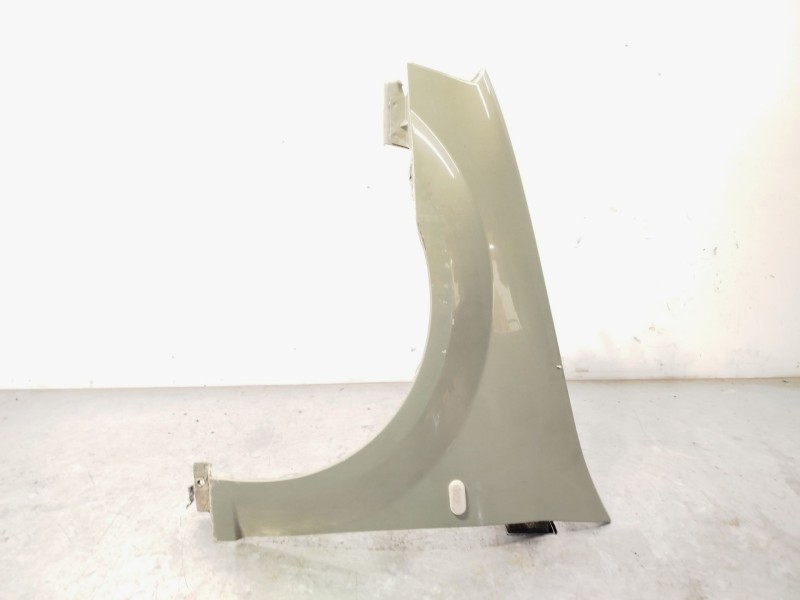 ALETA DELANTERA IZQUIERDA 6001549971 