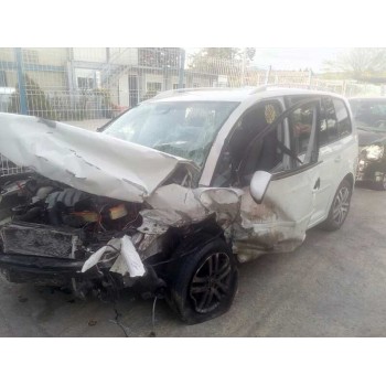 VOLKSWAGEN TOURAN (1T2)