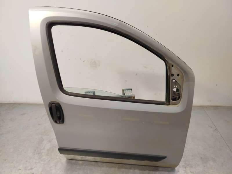 Recambio de puerta delantera derecha para citroën nemo monospace 1.4 hdi referencia OEM IAM 1636123880 - Plata 4