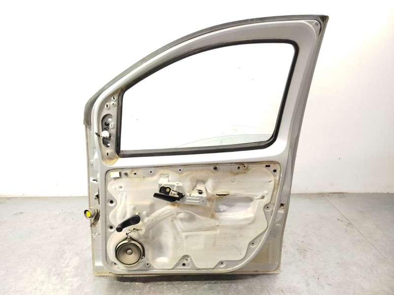 Recambio de puerta delantera derecha para citroën nemo monospace 1.4 hdi referencia OEM IAM 1636123880 - Plata 7