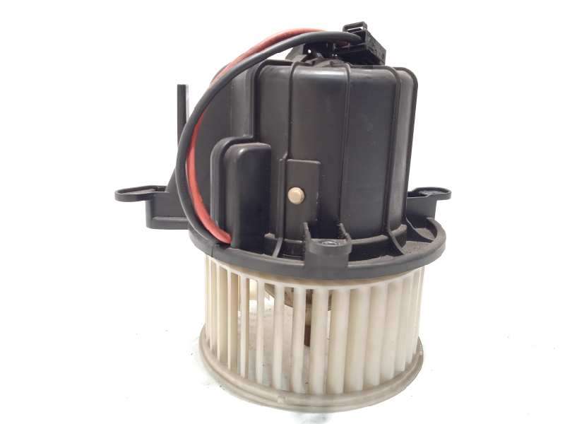 Recambio de motor calefaccion para volvo xc90 referencia OEM IAM BZ73719 31369437 - Blanco 2