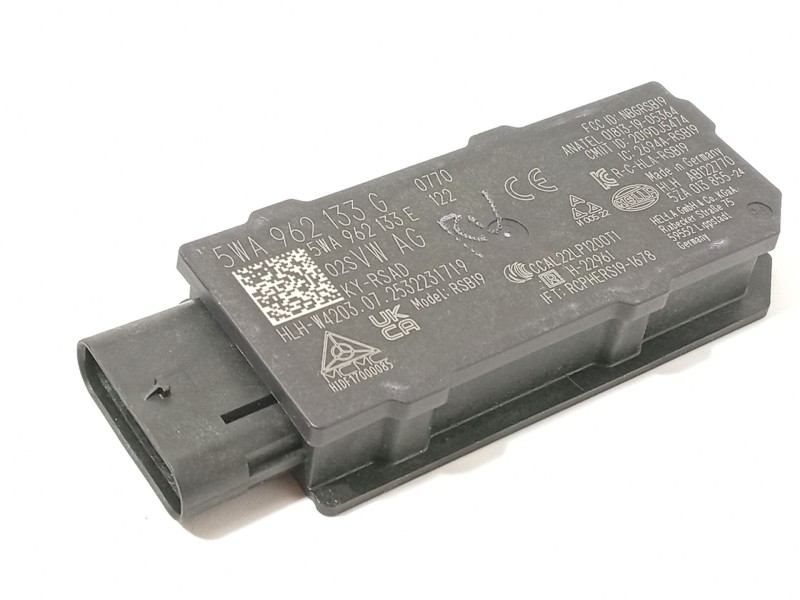 ANTENA 5WA962133G 