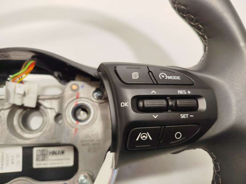 Recambio de volante para kia stonic (ybcuv) 1.0 tgdi cat referencia OEM IAM 56100H8NA0WK - Blanco 4