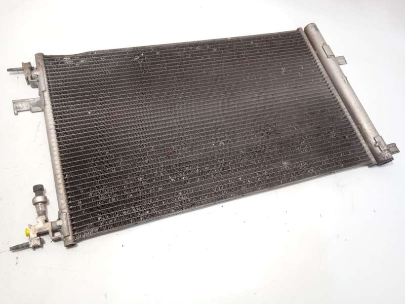 Recambio de condensador / radiador aire acondicionado para chevrolet orlando (j309) 2.0 d referencia OEM IAM 13377763 23333680