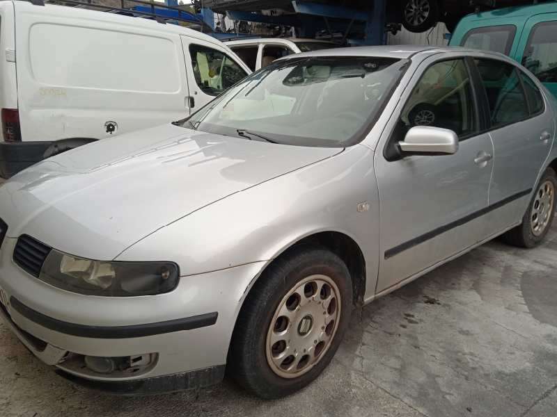 SEAT LEON (1M1)