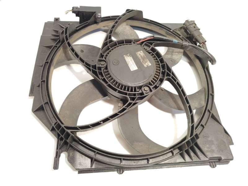 Recambio de electroventilador para bmw x3 (e83) 2.0 d referencia OEM IAM 67326925702 17423114008 - Blanco 2