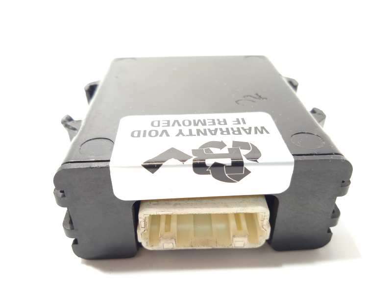 Recambio de modulo electronico para toyota prius (nhw20) basis referencia OEM IAM 8999147030  48411010740 2