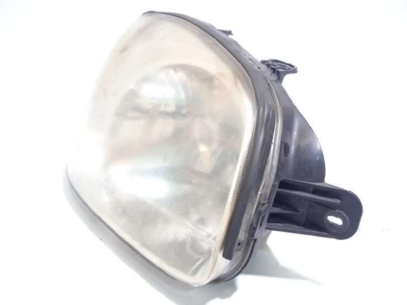 Recambio de faro derecho para hyundai santa fe (sm) 2.0 crdi cat referencia OEM IAM 9210226XXX  9210226220 - Negro 3