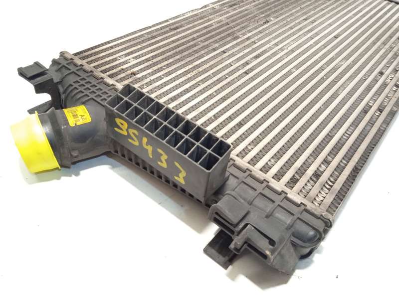 Recambio de intercooler para chevrolet orlando (j309) 2.0 d referencia OEM IAM 13267647 2