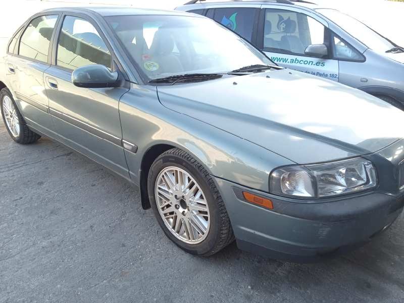 VOLVO S80 BERLINA