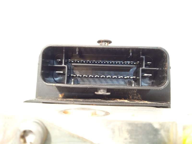 Recambio de abs para fiat 500l (351_, 352_) 1.4 (199lyb1b) referencia OEM IAM 52056415 54087689A A005C730 - Blanco 4