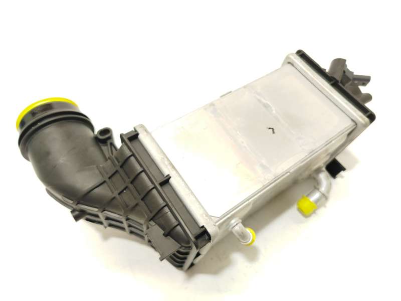 Recambio de intercooler para seat ibiza v (kj1, kjg) 1.5 tsi referencia OEM IAM 04E145785N 2