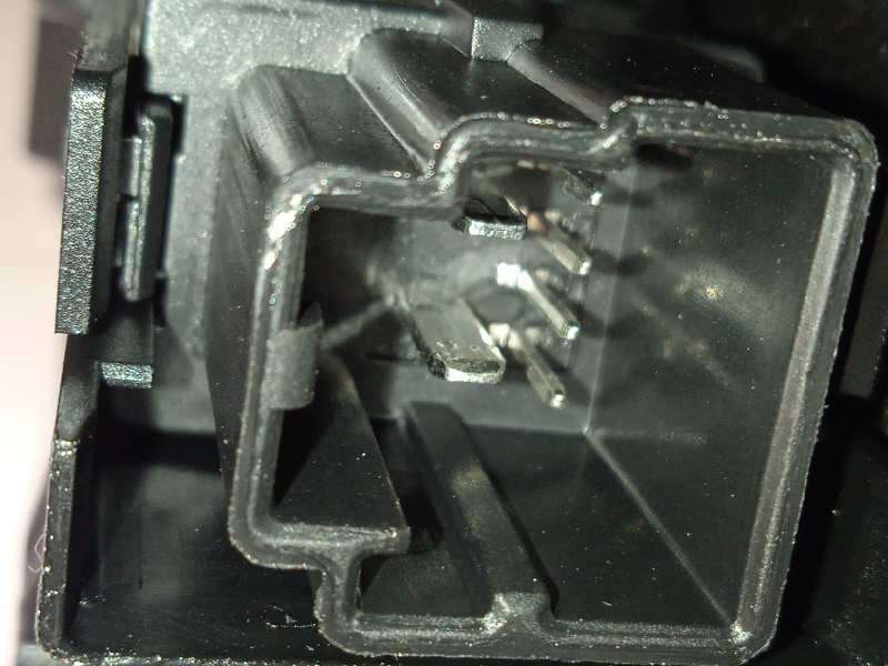 Recambio de elevalunas delantero derecho para volvo v40 cross country pro referencia OEM IAM 31276216  31253062 3