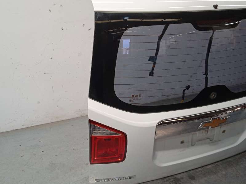 Recambio de porton trasero para chevrolet orlando (j309) 2.0 d referencia OEM IAM 95225551 2