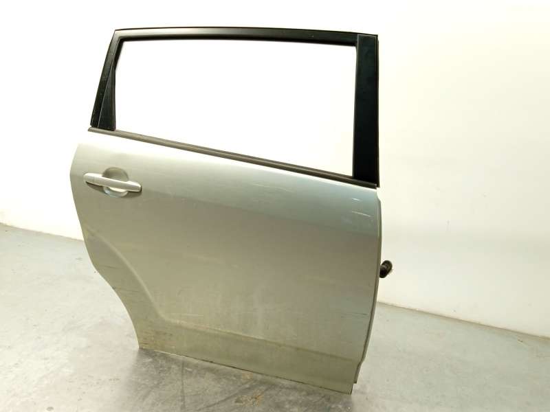 Recambio de puerta trasera derecha para toyota corolla verso (zer_, zze12_, r1_) 2.2 d-4d (aur10_) referencia OEM IAM 670030F010 3