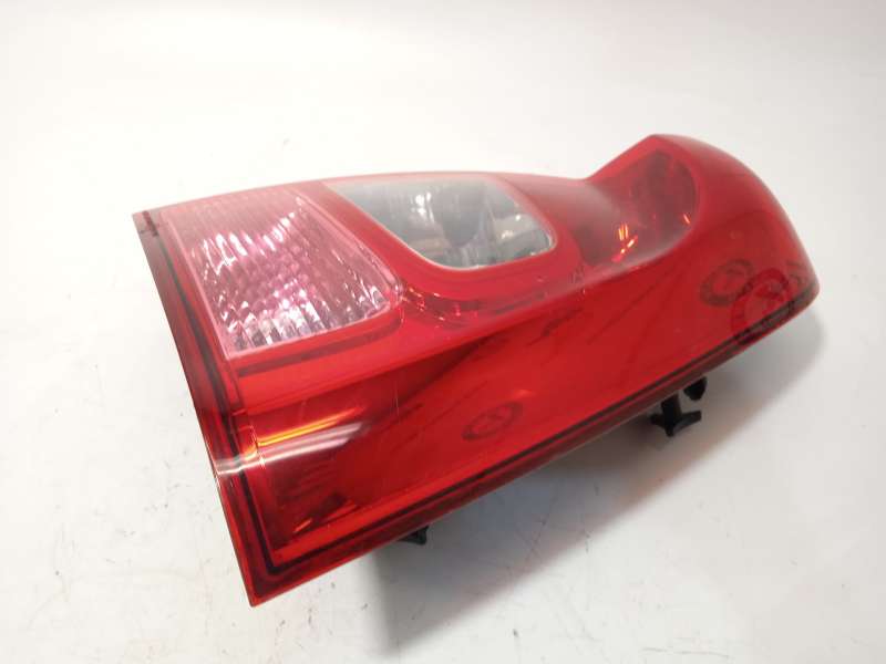 Recambio de piloto trasero derecho para dacia logan 1.2 16v cat referencia OEM IAM 8200744759 62421102 3