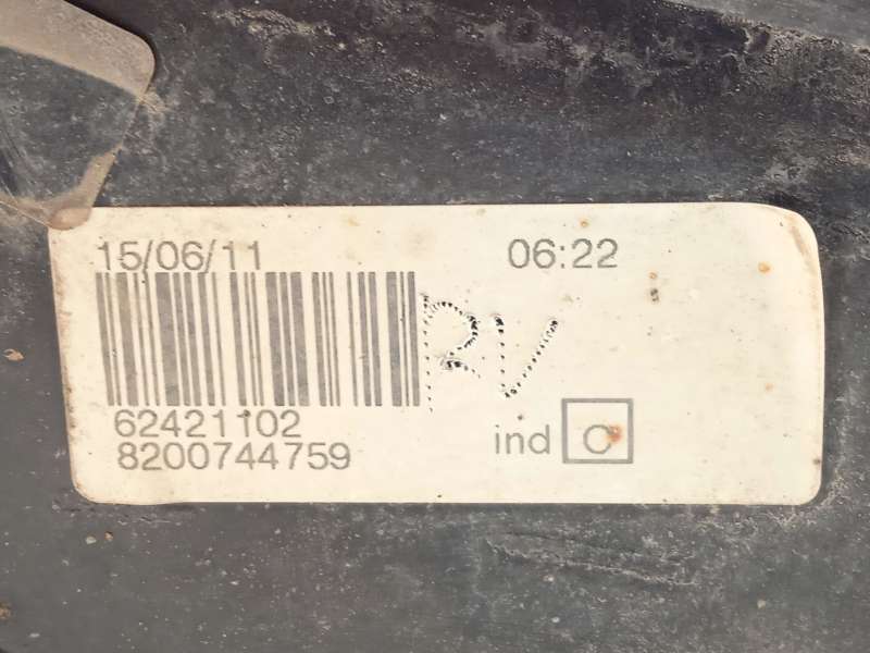 Recambio de piloto trasero derecho para dacia logan 1.2 16v cat referencia OEM IAM 8200744759 62421102 5