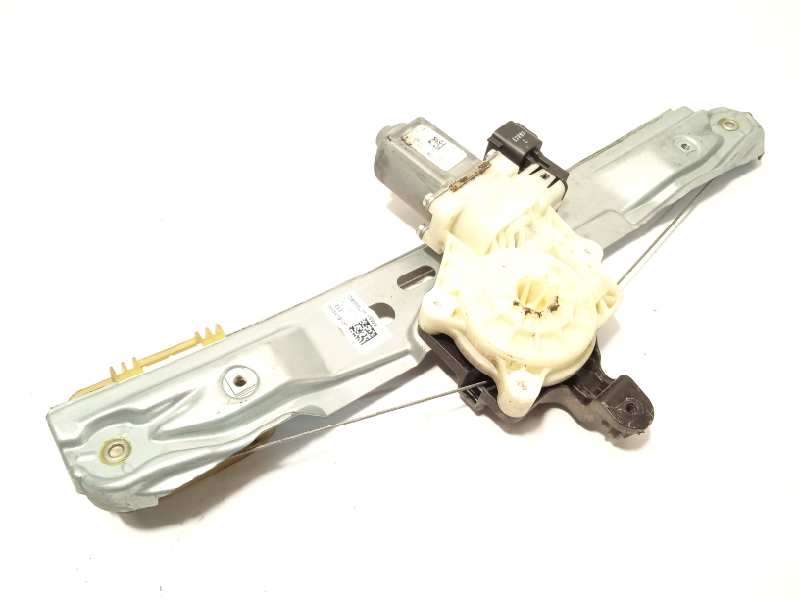 ELEVALUNAS TRASERO DERECHO BM51A27000BD 