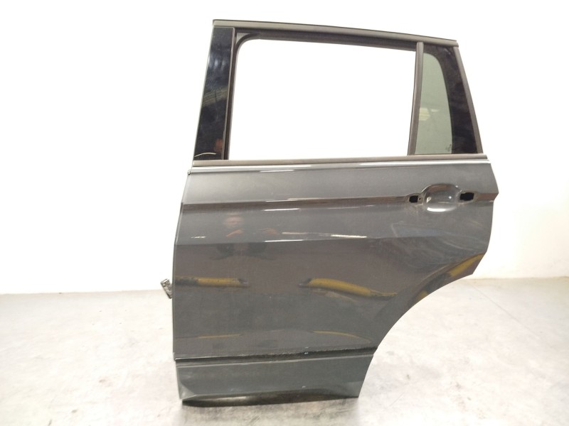 PUERTA TRASERA IZQUIERDA 5NA833055J 