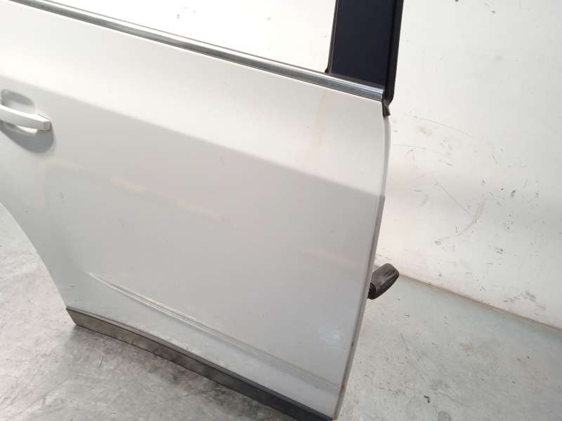 Recambio de puerta trasera derecha para chevrolet orlando (j309) 2.0 d referencia OEM IAM 95242607 3