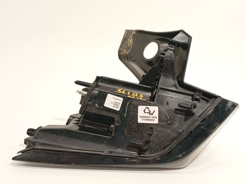 Recambio de piloto trasero derecho para peugeot 2008 ii (ud_, us_, uy_, uj_, ur_, uc_) 1.2 puretech 130 referencia OEM IAM 98381 5