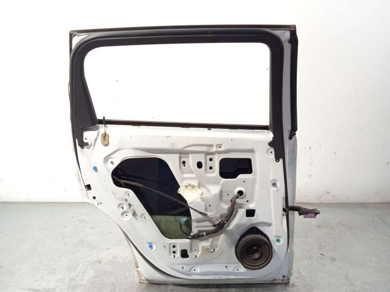 Recambio de puerta trasera izquierda para chevrolet orlando (j309) 2.0 d referencia OEM IAM 95242606 5