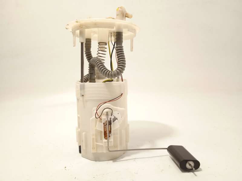 Recambio de bomba combustible para dacia dokker monospace (ke_) 1.5 dci (keaj, keah) referencia OEM IAM 172027123R - Blanco 2