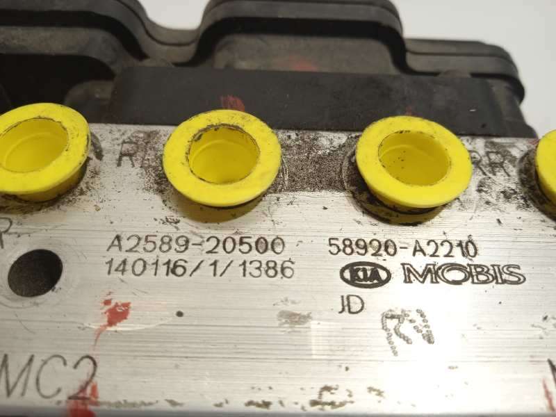 Recambio de abs para kia cee'd concept referencia OEM IAM 58920A2210 6158945200 A258920500 7