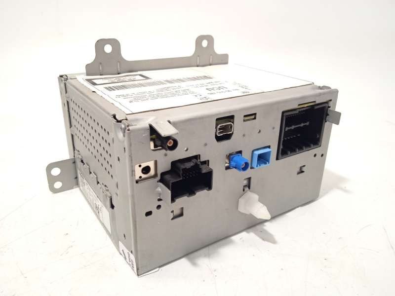 Recambio de sistema audio / radio cd para chevrolet orlando (j309) 2.0 d referencia OEM IAM 95515785 3