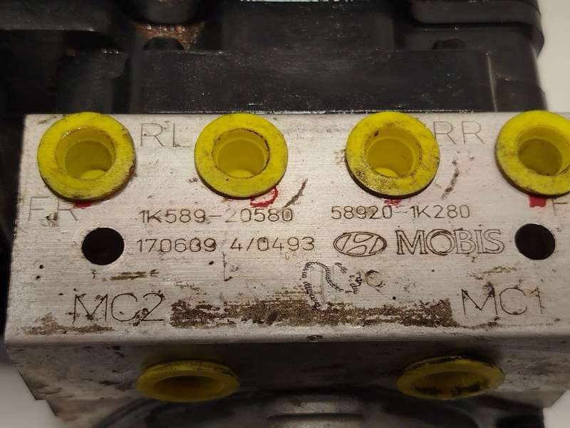 Recambio de abs para hyundai ix20 1.6 cat referencia OEM IAM 589201K280 6158945100 1K58920580 5
