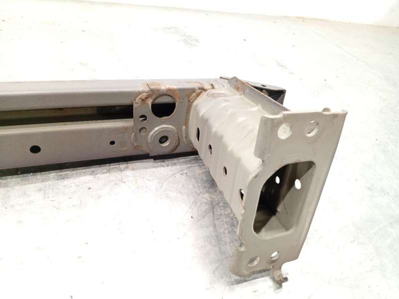 Recambio de refuerzo paragolpes delantero para toyota avensis sedán (_t27_) 1.8 (zrt271_) referencia OEM IAM 5202105050 - Granate 3